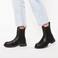 J&F TOP Trend Chelsea Boots 10 J&F TOP Trend Chelsea Boots -OTTO Verkäufe 14917378 02