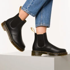 Dr. Martens Vegan 2976 Chelsea Boots - Schwarz 10 Dr. Martens Vegan 2976 Chelsea Boots - Schwarz -OTTO Verkäufe 15190464 02