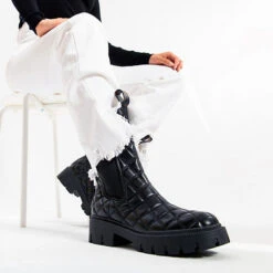 Guess Serlen Chelsea Boots - Schwarz -OTTO Verkäufe 26122818 02